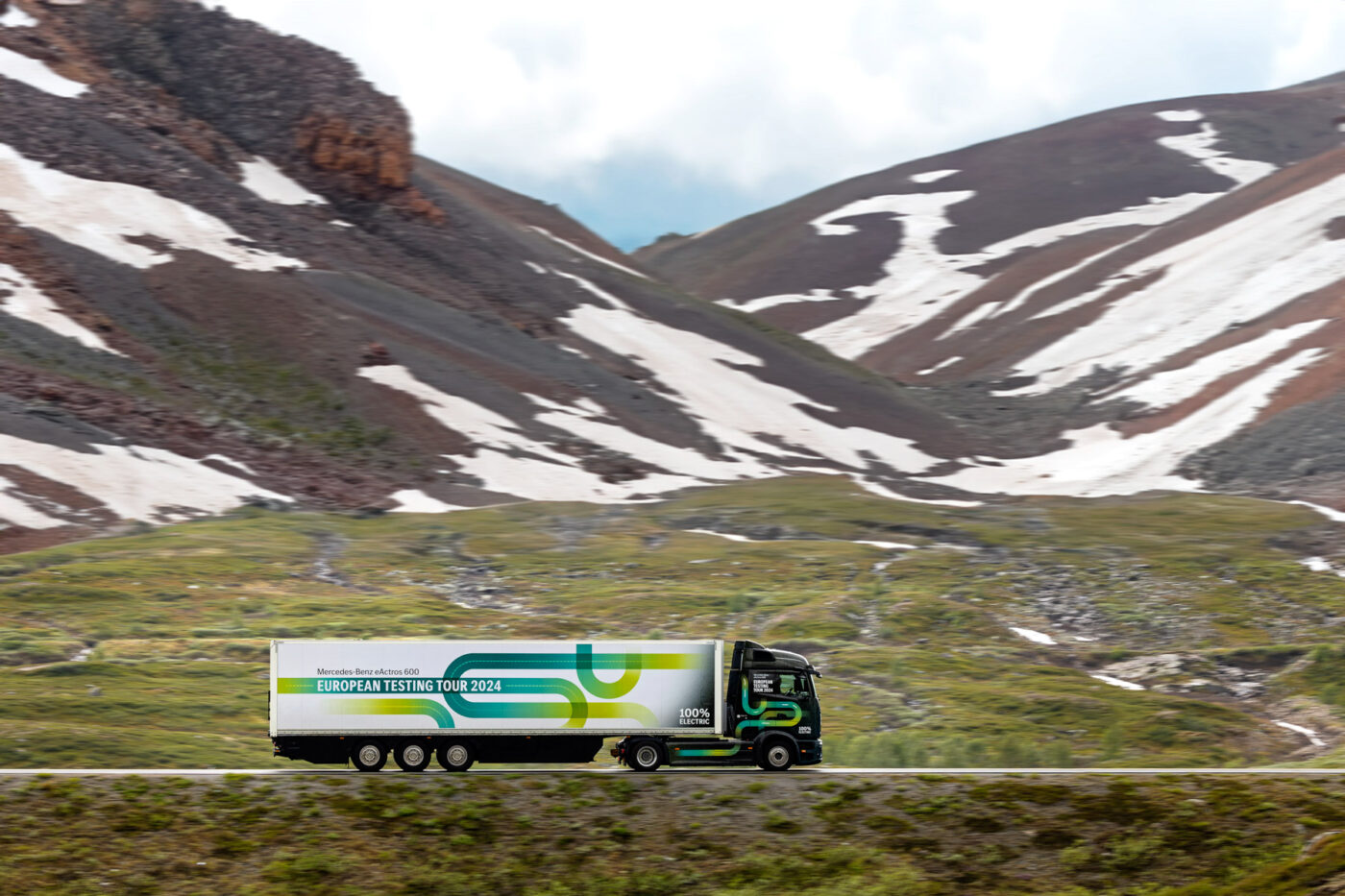 daimler truck mercedes benz eactros 600 european testing tour 2024 nordkap 07